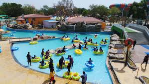 Wave pool